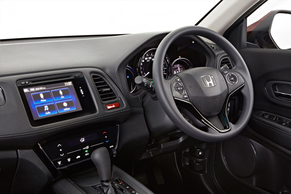 Honda HR-V has decent cabin space and good colour touchscreen. Honda HR-V has decent cabin space and good colour touchscreen.